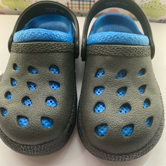 Kids water shoes 8 - Picture 4 of 6